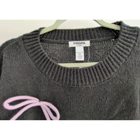 RSQ Women's Black Crew Neck Sweater with Pink Bow Size XL New With Tags - Picture 2 of 6